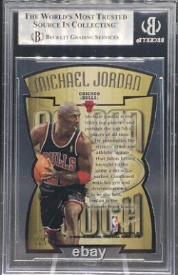 1997-98 Skybox Premium Michael Jordan Golden Touch Insert 15,400 packs BGS 8.5